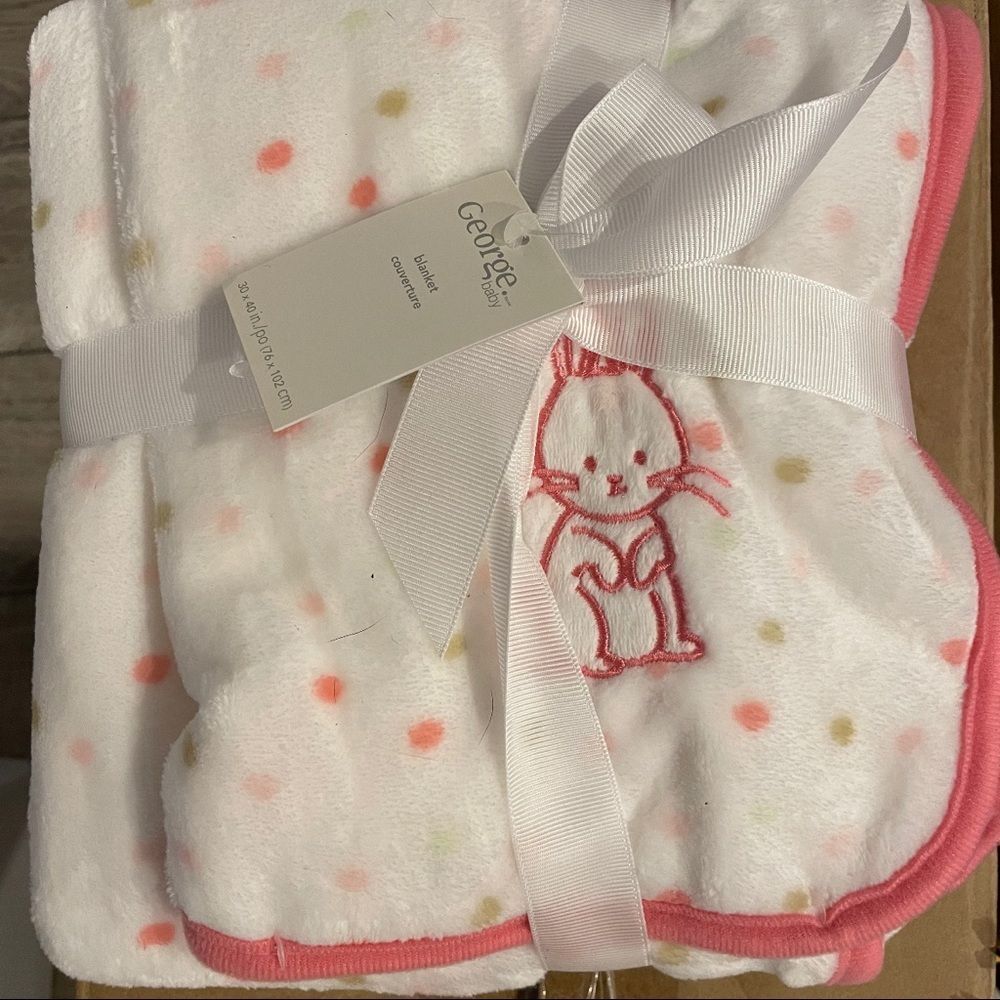 NWT baby blanket